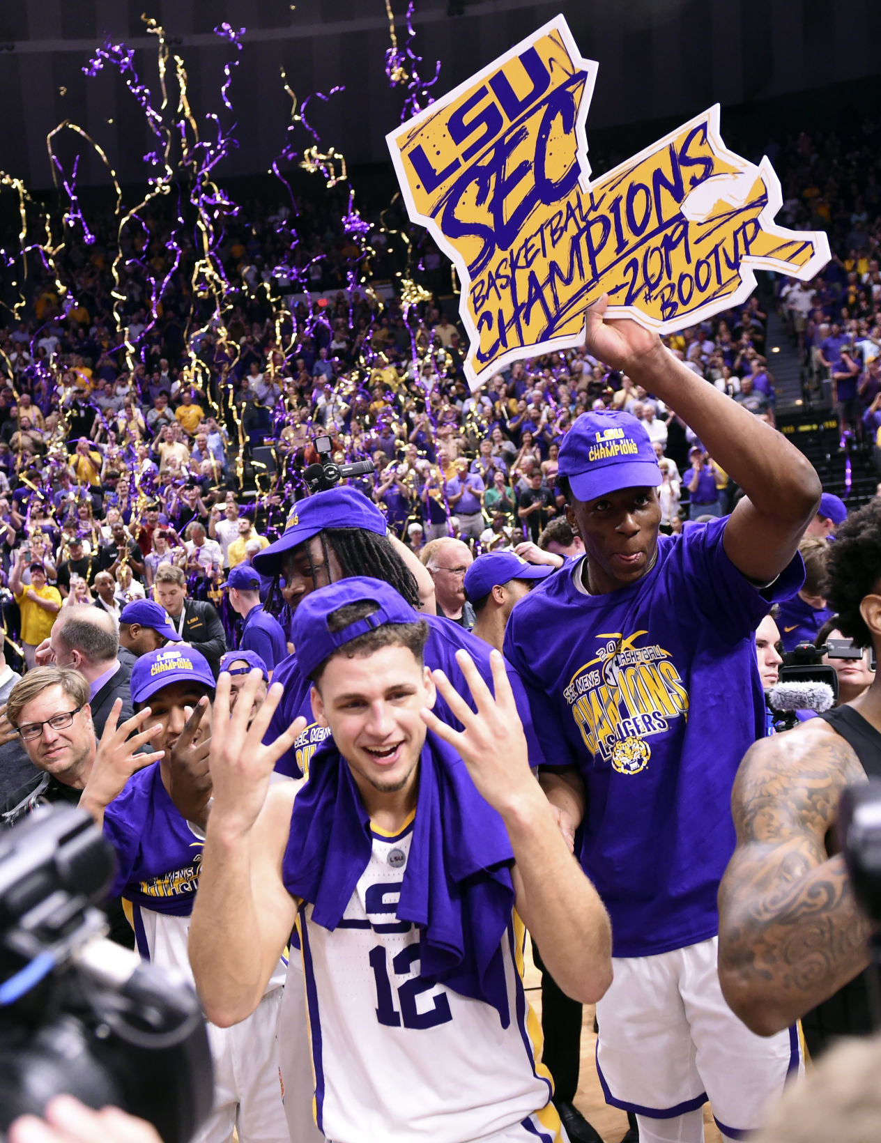 lsuvanderbiltbasketball.031019 HS 2708.JPG